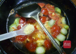 炒鸡蛋丝瓜番茄汤的做法图解13