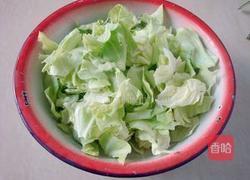 剁椒包包菜的做法图解1