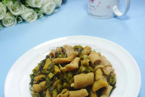 酸菜炒鹅肠