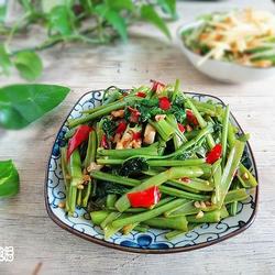 剁椒炒空心菜的做法[图]