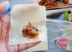 牛肉馄饨的做法图解2