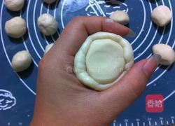 榨菜鲜肉月饼的做法图解10