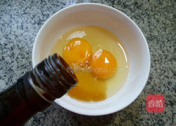 榨菜茭白炒鸡蛋的做法图解3