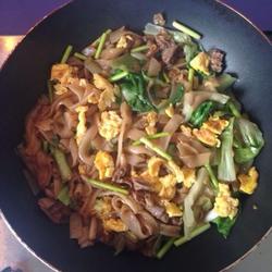 牛肉炒米粉的做法[图]
