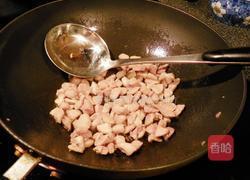 鸡丁冬菇盖浇饭的做法图解3