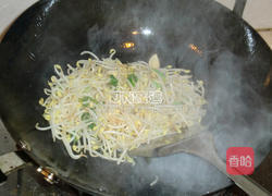 银芽青椒炒香干的做法图解7