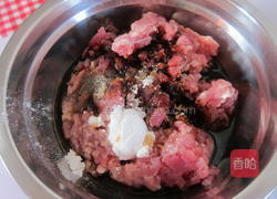 咸蛋沙葛煎的做法图解2