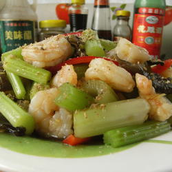 美食虾仁炝西芹的做法[图]