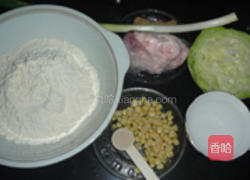 鲜肉玉米包的做法图解1