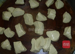 大蒜炒面筋的做法图解4