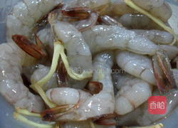 荠菜玉子虾仁的做法图解3