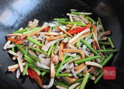 香干蒜薹炒肉丝的做法图解12