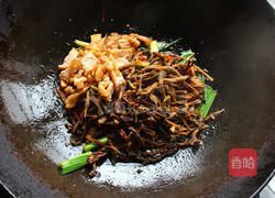 干豆角炒肉的做法图解4