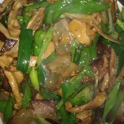 蒜苗炒腊肉的做法[图]