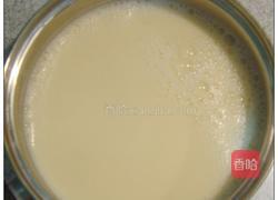 酸菜豆花火锅的做法图解1