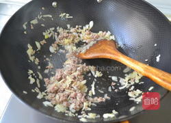 黑椒牛肉炒饭的做法图解3