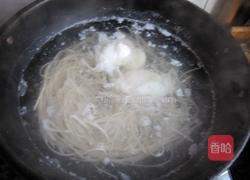 芦笋鸡蛋面的做法图解2