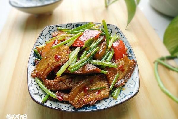 韭菜苔回锅肉