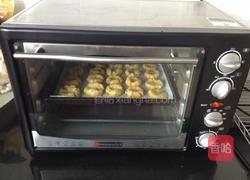 葱香核桃酥的做法图解8