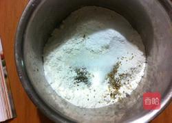 意式比萨蛋糕的做法图解3