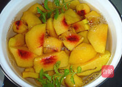 黄桃蜜饮的做法图解4