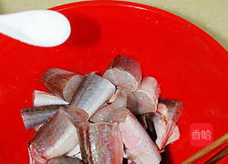 酥香溜鱼块的做法图解4