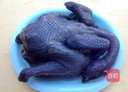 参须虫草乌鸡汤的做法图解1