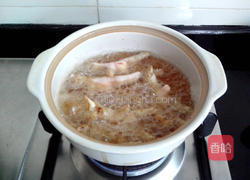 冬菇煲凤爪的做法图解3