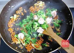 西兰花虾球蛋炒饭的做法图解10