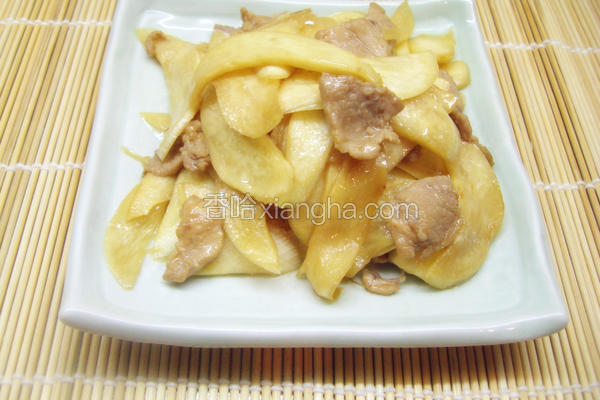 肉片炒茭白