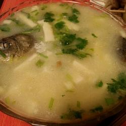 鲫鱼豆腐汤的做法[图]