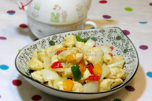 菜椒炒鸡块