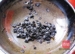 花生米炒海苔的做法图解5