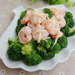 虾仁西兰花沙拉的做法[图]