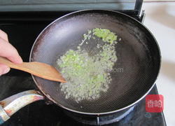 香菇酱意粉的做法图解4