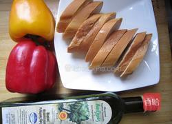 醋渍甜椒面包的做法图解1