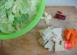 风味手撕包菜的做法图解2