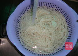 牛肉汤米粉的做法图解5