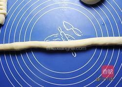 奶酥花环面包的做法图解4