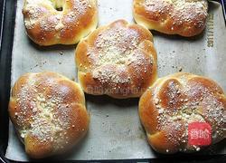 奶酥花环面包的做法图解9