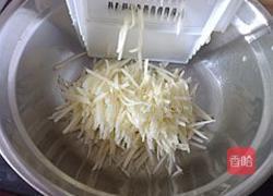 煎饼卷大葱的做法图解3