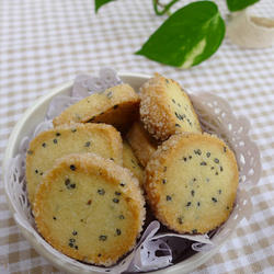 黑芝麻油酥饼干的做法[图]
