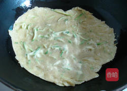 奶酪黄瓜丝卷饼的做法图解5
