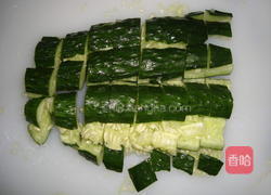 海米拌黄瓜的做法图解3