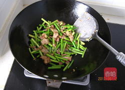 五花肉炒香干的做法图解3