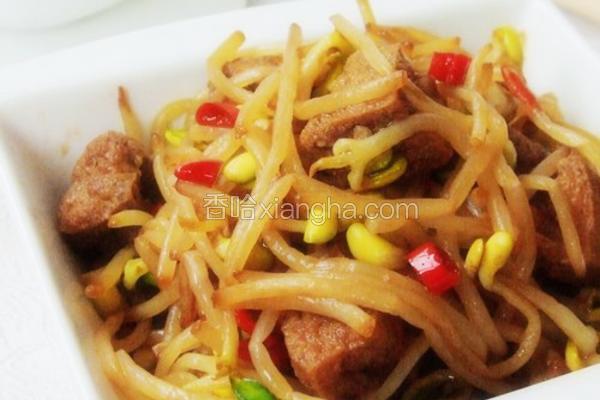 黄豆芽炒油豆腐