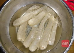 汪刺鱼竹荪火锅的做法图解1