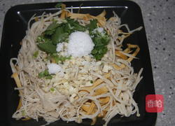 当豆皮遇上金针菇的做法图解7