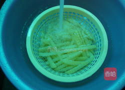 炸薯条的做法图解5