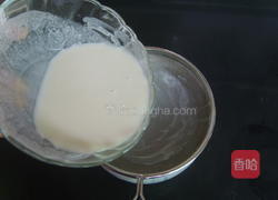 蔓越莓冰皮月饼的做法图解3